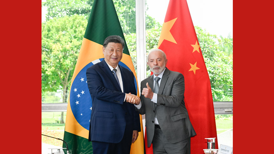 Xi Jinping spricht mit brasilianischem Präsidenten