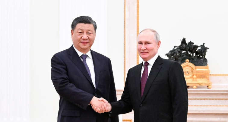  Xi trifft Putin in Moskau 