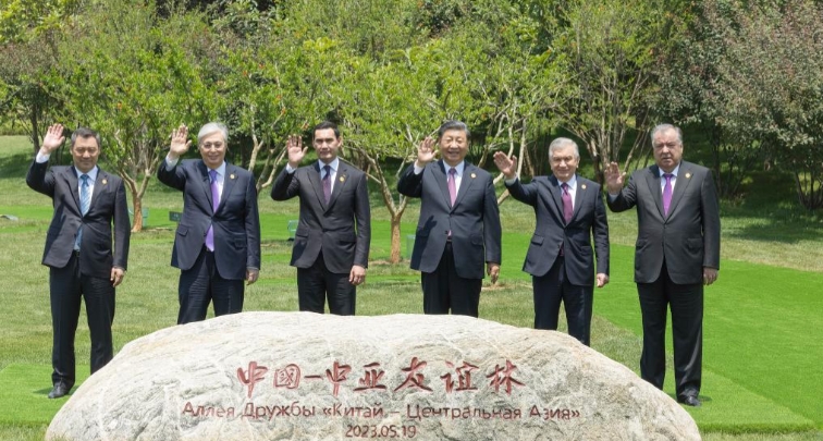 Xi leitet Meilenstein-Gipfel und begrüßt neue Ära der China-Zentralasien-Beziehungen