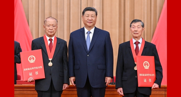 Xi Jinping fordert Beschleunigung der wissenschaftlich-technischen Selbständigkeit auf hohem Niveau